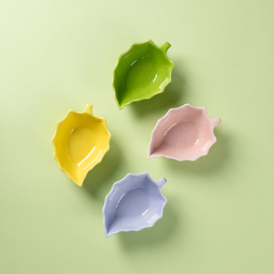 Leaf-Shaped Ceramic Glazed Sauce Dipping Plate